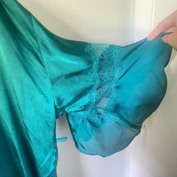 Victoria’s Secret women’s teal robe lace details small fairycore whimsy glam - Picture 4 of 8